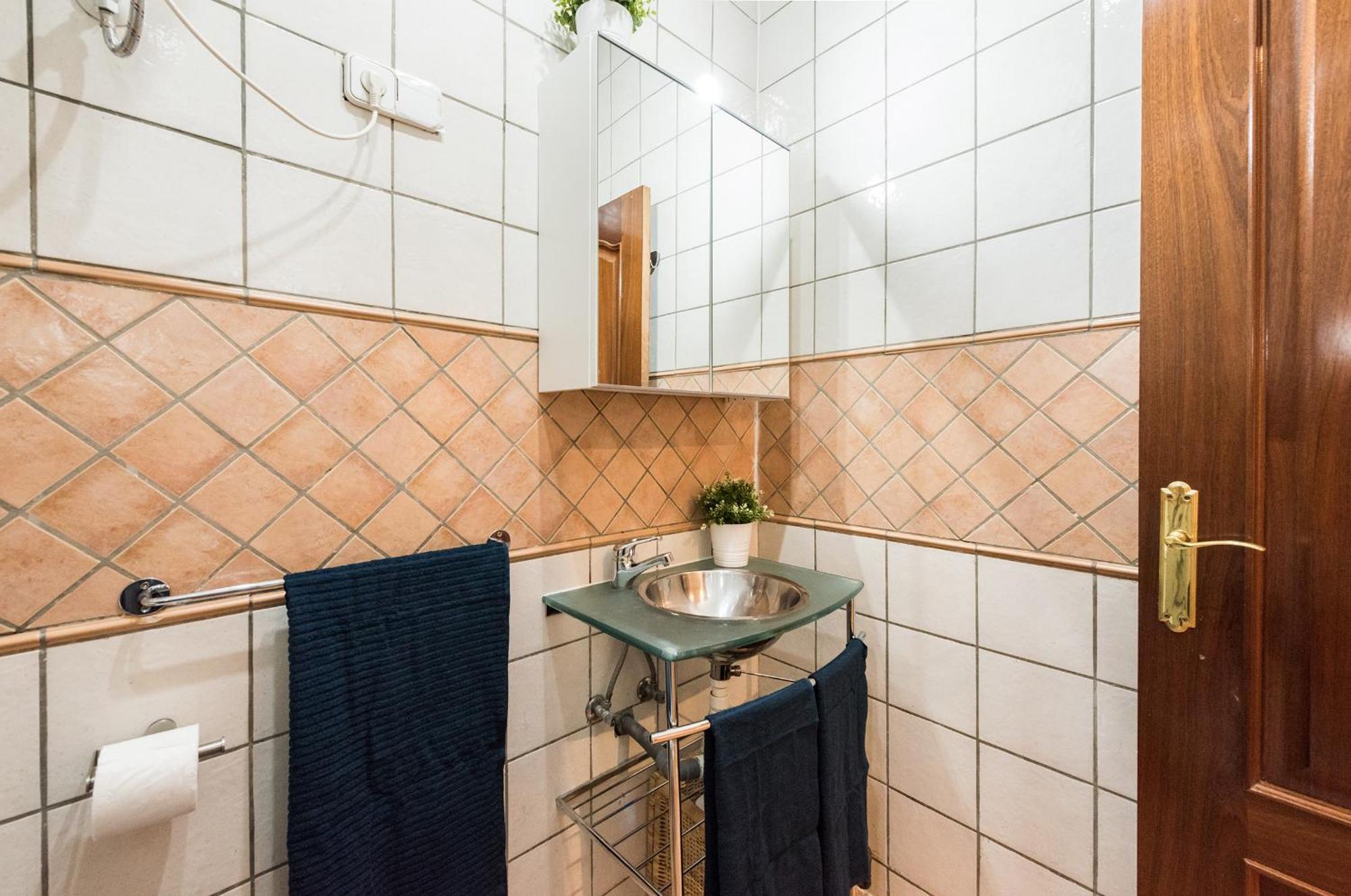 Lujosos Apartamentos En El Centro De Madrid Kültér fotó