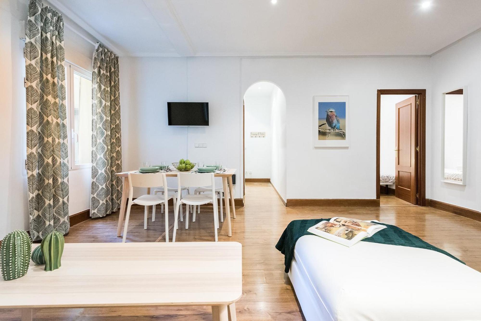 Lujosos Apartamentos En El Centro De Madrid Kültér fotó